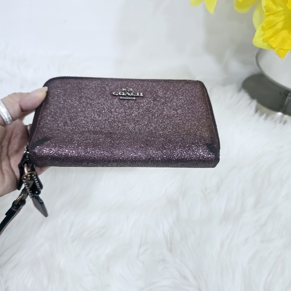 Coach wristlet wallet with ID metallic cherry - Picture 11 of 12